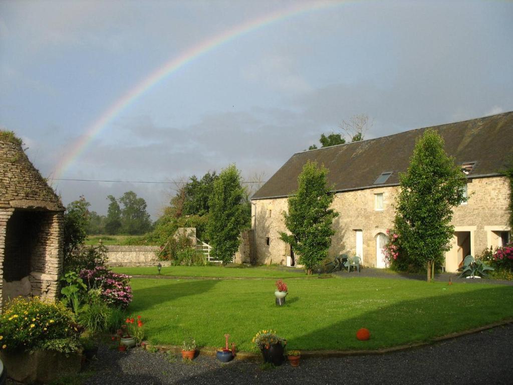 Chambres D'Hotes Les Pieris Grandcamp-Maisy Kültér fotó