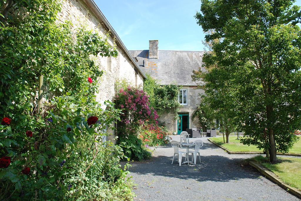 Chambres D'Hotes Les Pieris Grandcamp-Maisy Kültér fotó